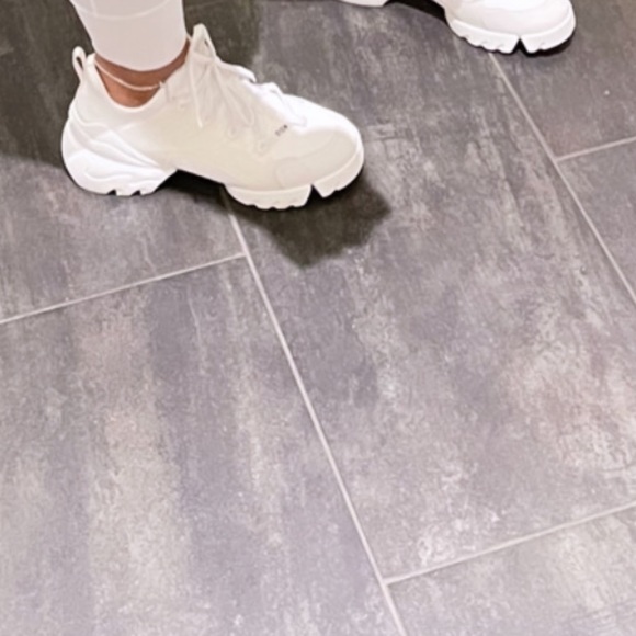 Dior Sneakers/ Brand New - Picture 2 of 4
